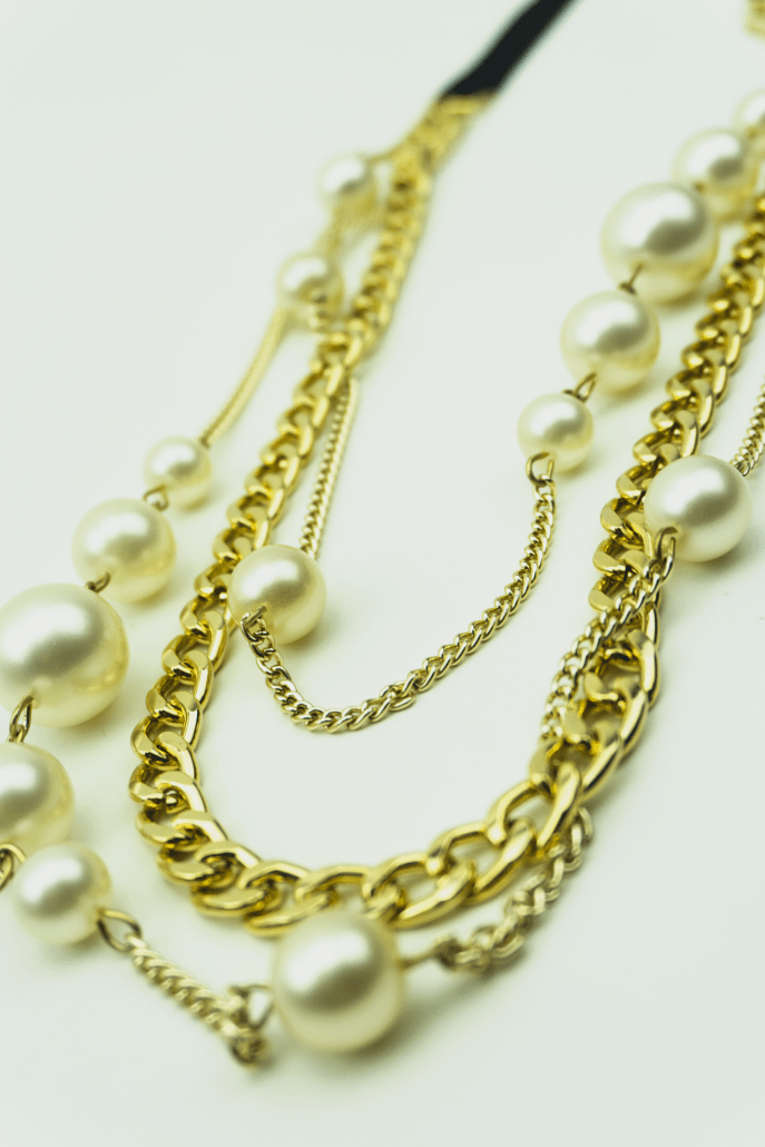 Italian classic necklace with pearls