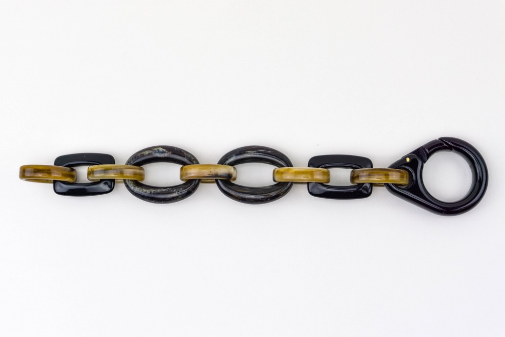 acrylic chain bracelet-Armband met schakels in acryl met karabijnsluiting by on axelles-fashion.com